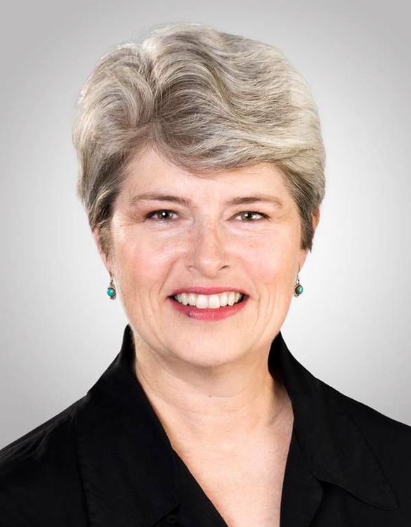 Anuschka Roes - Canada.