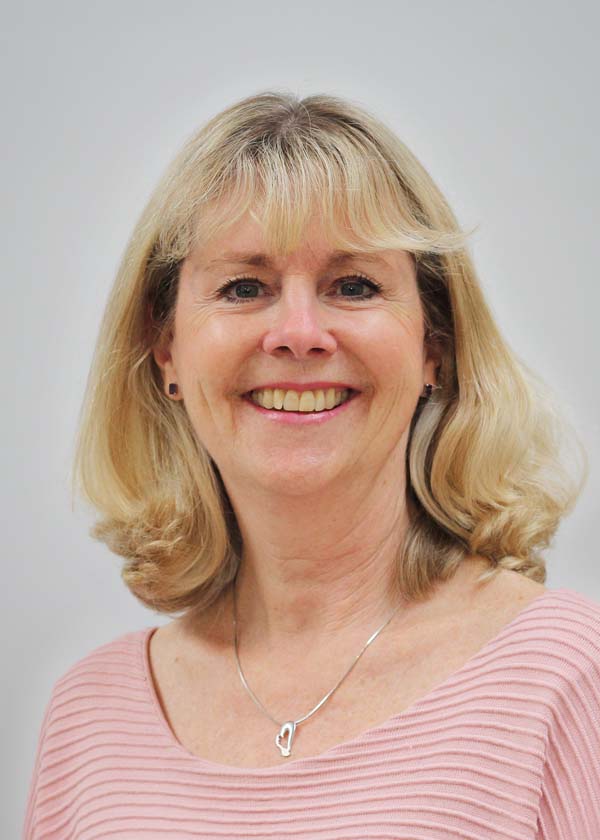 Caroline Jenkins headshot