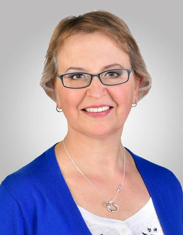 Erna Kuenen - UK.