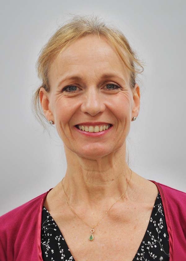 Katy Tsangaris headshot