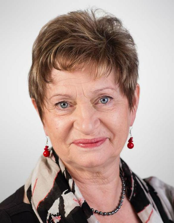 Sandra Griffin - Australia.