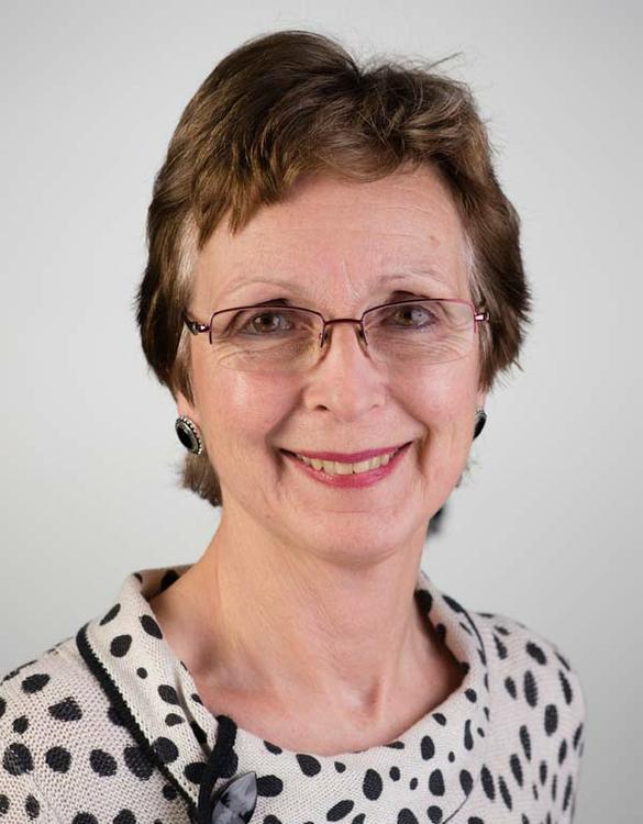 Teresa Foster - UK.